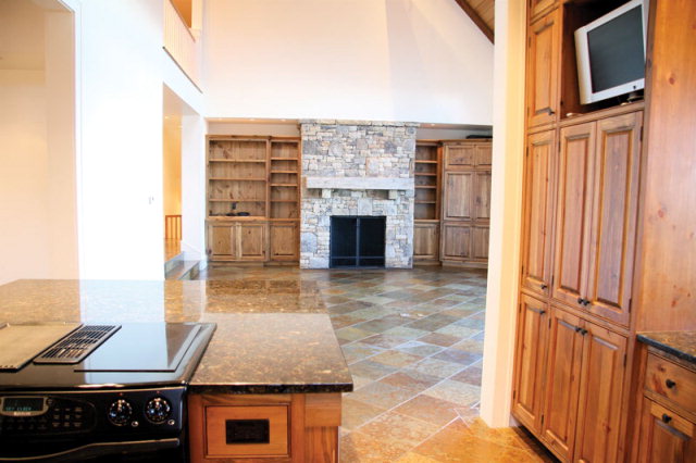 1035 Toxaway Drive, Lake Toxaway, NC 28747