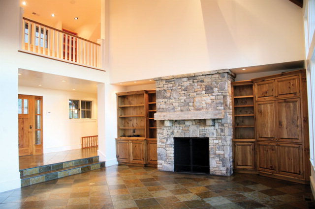 1035 Toxaway Drive, Lake Toxaway, NC 28747
