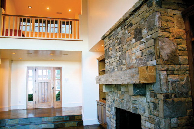 1035 Toxaway Drive, Lake Toxaway, NC 28747