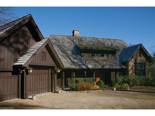 1035 Toxaway Drive, Lake Toxaway, NC 28747