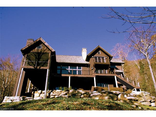 1035 Toxaway Drive, Lake Toxaway, NC 28747