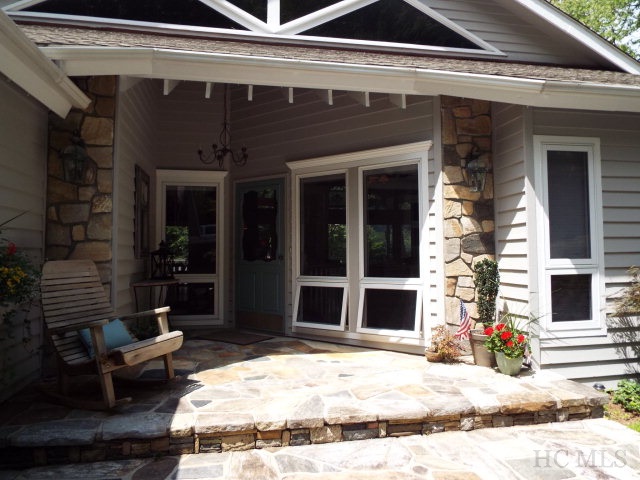 19 S East Shore Drive, Lake Toxaway, NC 28747