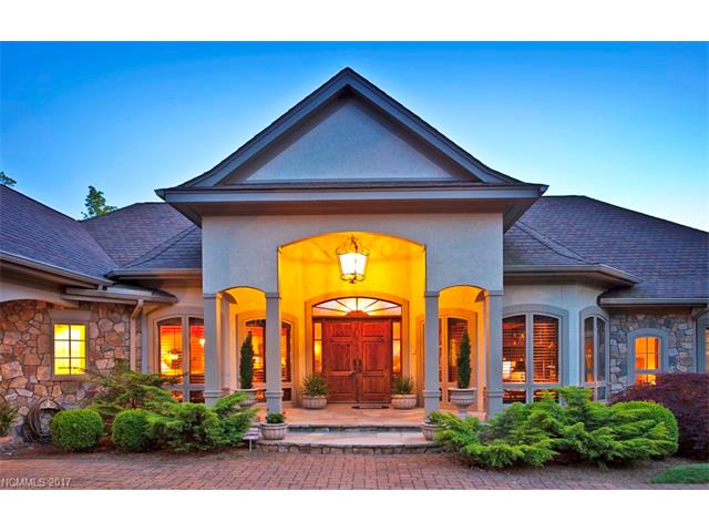 499 Hawk Mountain Road, Lake Toxaway, NC 28747