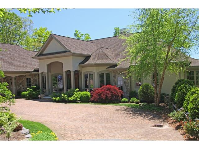 499 Hawk Mountain Road, Lake Toxaway, NC 28747