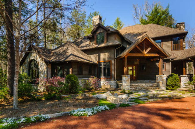 46 Mills Creek Drive, Lake Toxaway, NC 28747
