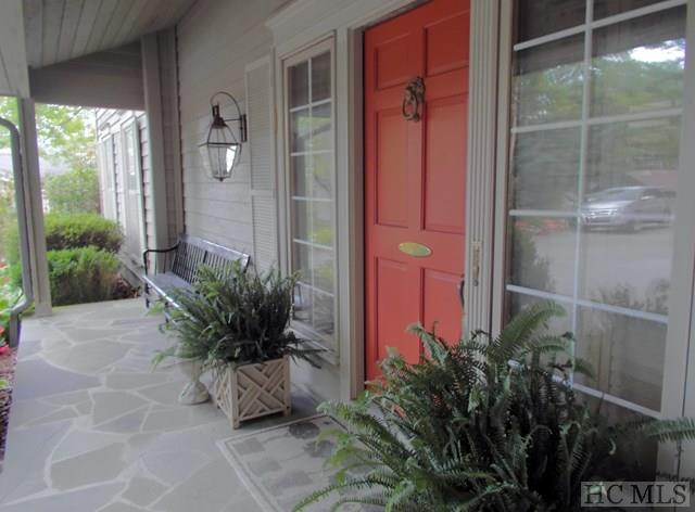 50 Clearwater Point, Lake Toxaway, NC 28747