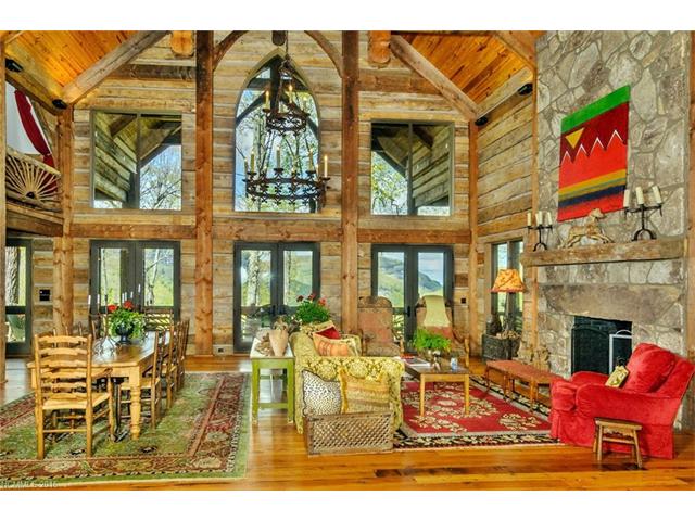 673 Panthertown Road, Lake Toxaway, NC 28747