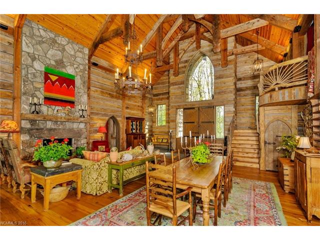 673 Panthertown Road, Lake Toxaway, NC 28747