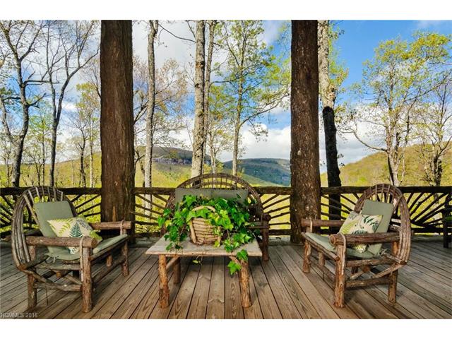 673 Panthertown Road, Lake Toxaway, NC 28747