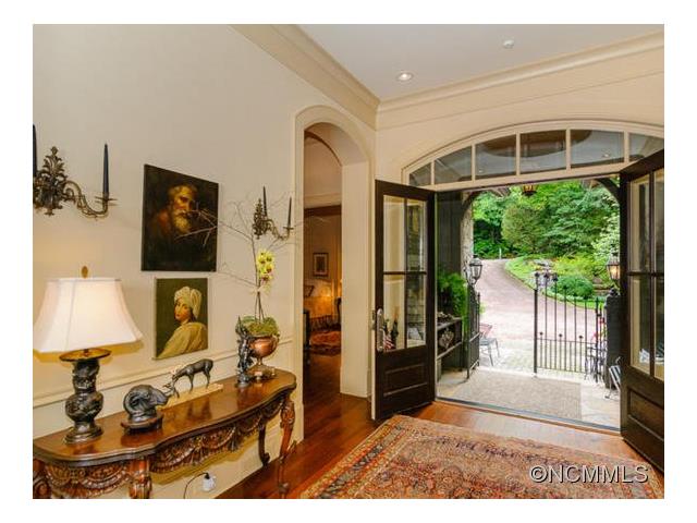 53 S East Shores, Lake Toxaway, NC 28747