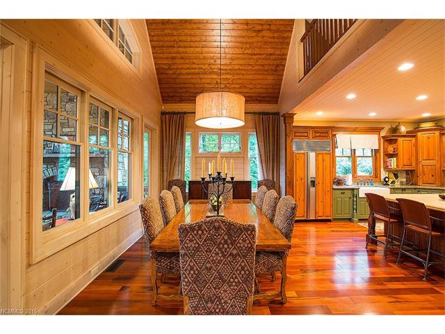 2003 W Cold Mountain Road NW, Lake Toxaway, NC 28747