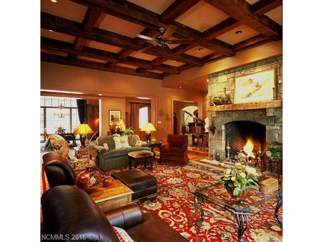 151 Cardinal Drive, Lake Toxaway, NC 28747