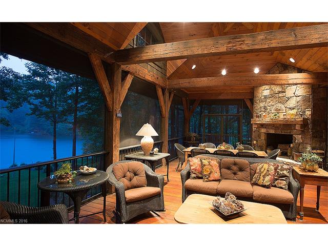 151 Cardinal Drive, Lake Toxaway, NC 28747