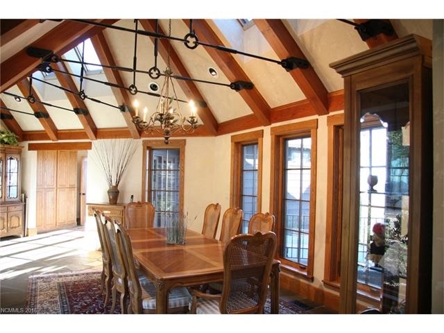 1033 & 1035 Toxaway Drive, Lake Toxaway, NC 28747