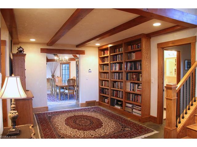 1033 & 1035 Toxaway Drive, Lake Toxaway, NC 28747