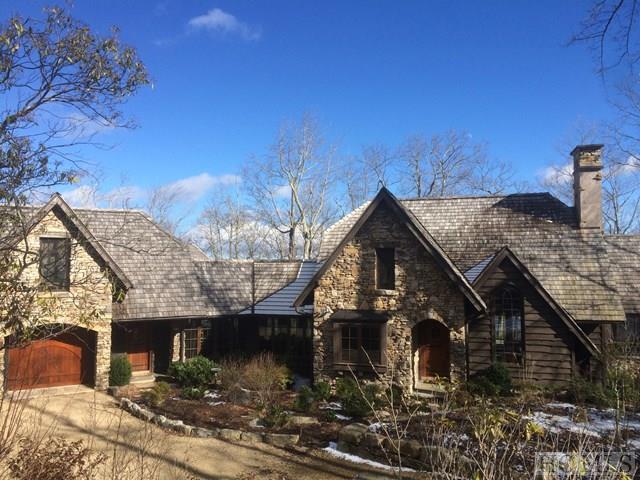 1033-35 Toxaway Drive, Lake Toxaway, NC 28747