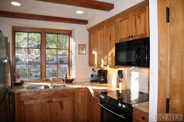 1033-35 Toxaway Drive, Lake Toxaway, NC 28747