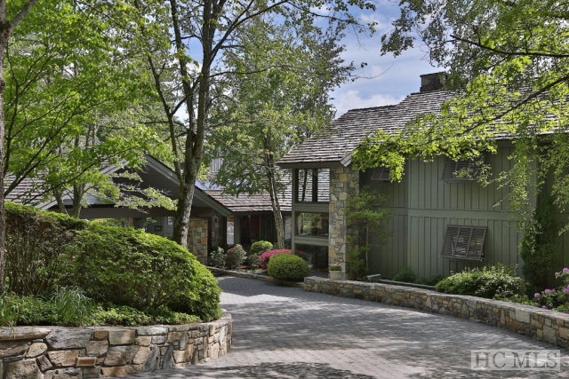 163 Eastshore Drive, Lake Toxaway, NC 28747