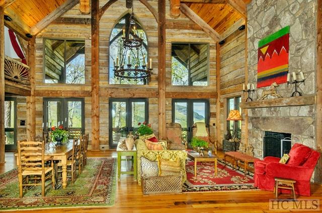 673 Panthertown Road, Lake Toxaway, NC 28747