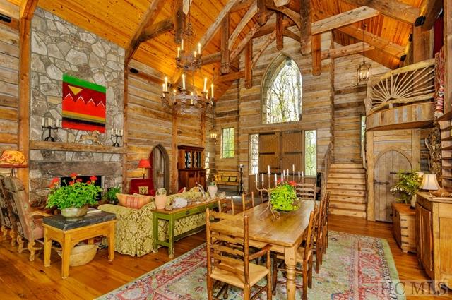 673 Panthertown Road, Lake Toxaway, NC 28747