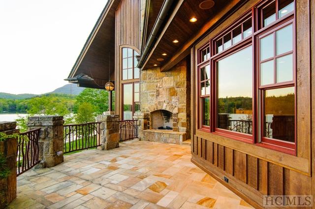 41 Chimney Point, Lake Toxaway, NC 28747