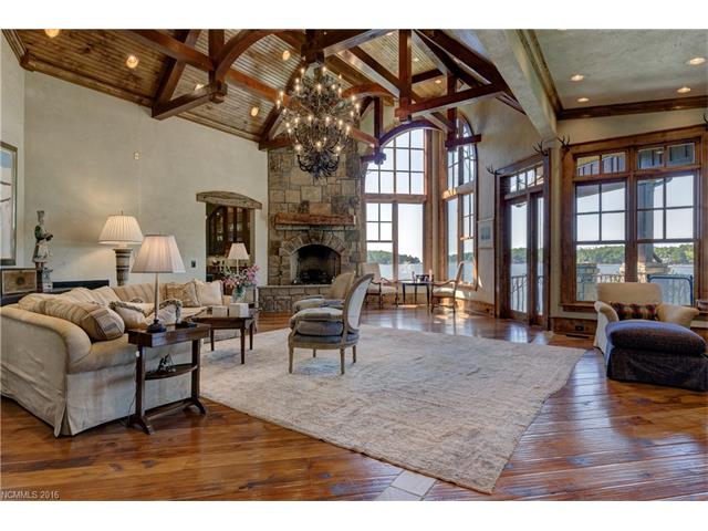 41 Chimney Point, Lake Toxaway, NC 28747