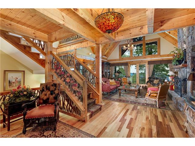 71 Unula Loop, Maggie Valley, NC 28751