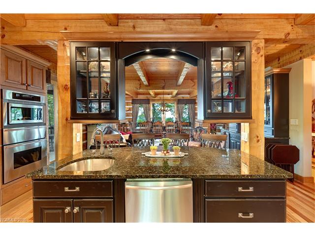 71 Unula Loop, Maggie Valley, NC 28751