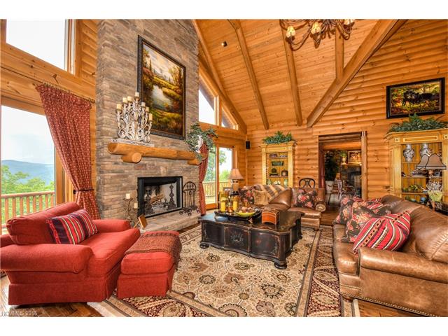 468 Asgi Trail, Maggie Valley, NC 28751