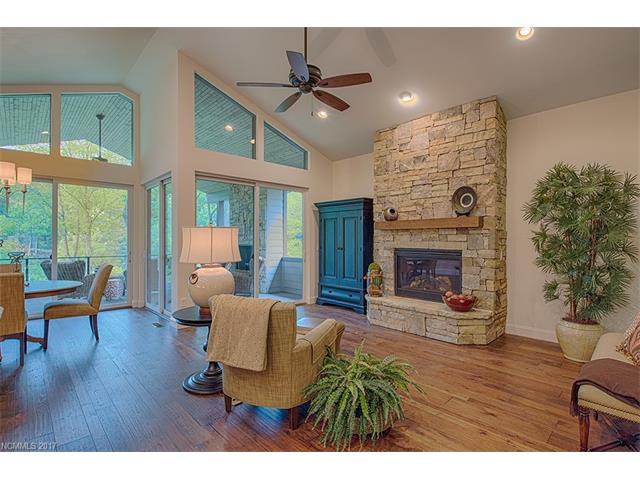 5 Plateau Drive, Maggie Valley, NC 28751