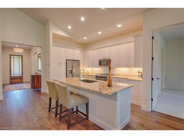 5 Plateau Drive, Maggie Valley, NC 28751