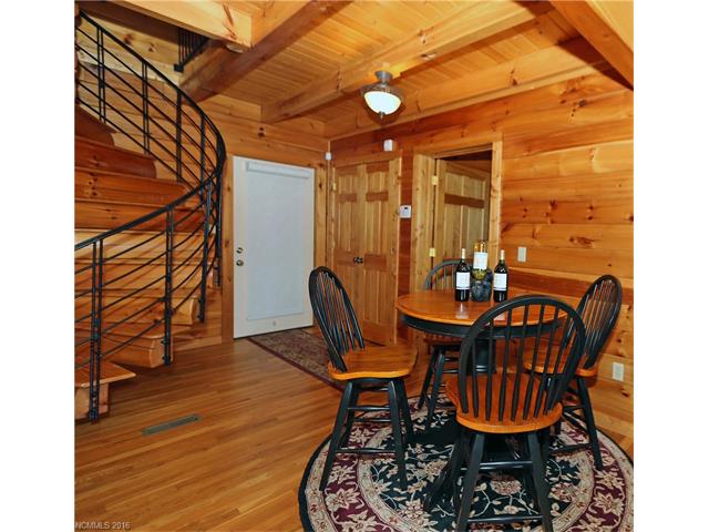 305 Paso Fino Drive, Maggie Valley, NC 28751
