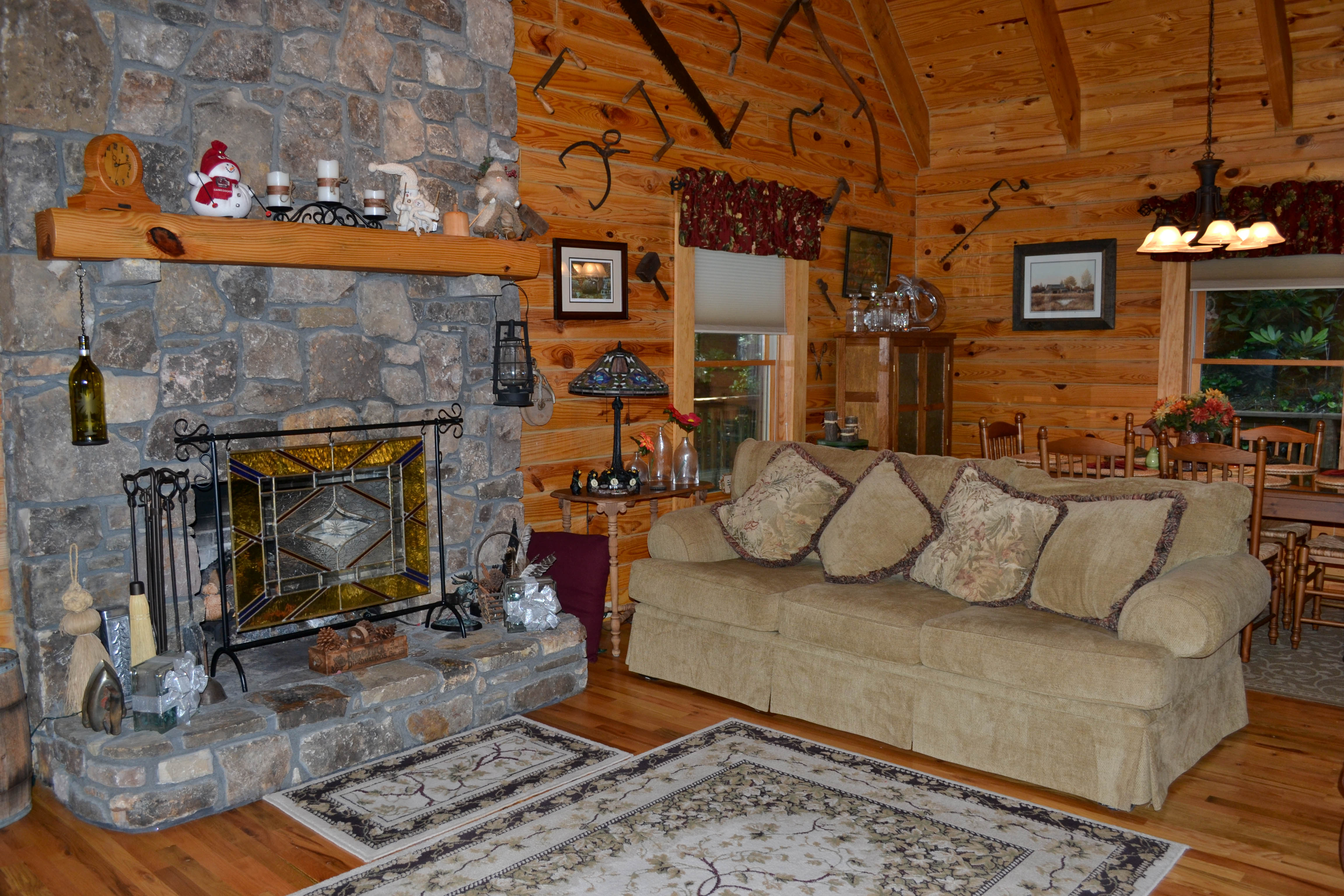 2569 Linville Drive, Marion, United States 28752