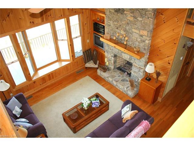 88 Deerwood Lane, Mars Hill, NC 28754