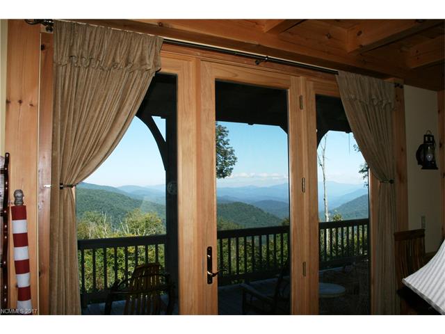 670 Overlook Drive, Mars Hill, NC 28754