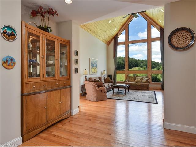 134Traditions Way, Mars Hill, NC 28754