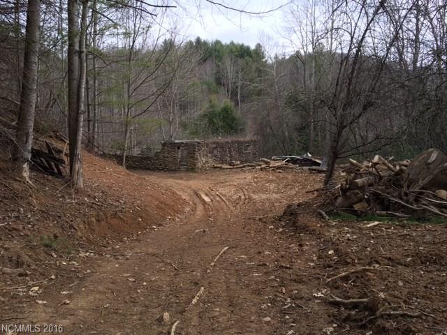 99999 Fox Creek Church Road, Mars Hill, NC 28754