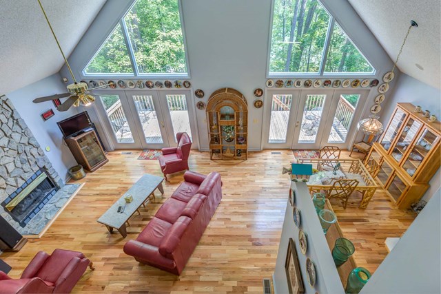 6202 Crestmoor Ct, Nebo, NC 28761