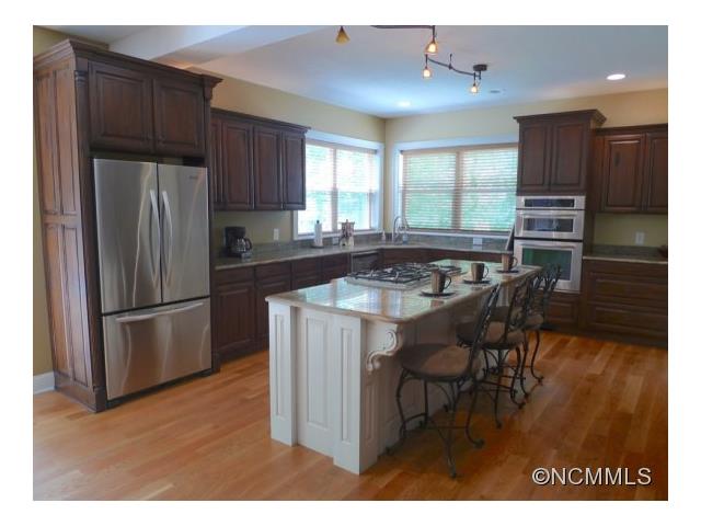 200 Lake Club Drive, Nebo, NC 28761