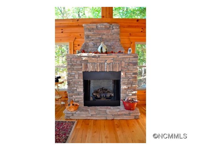 90 Stonesthrow Drive, Nebo, NC 28761