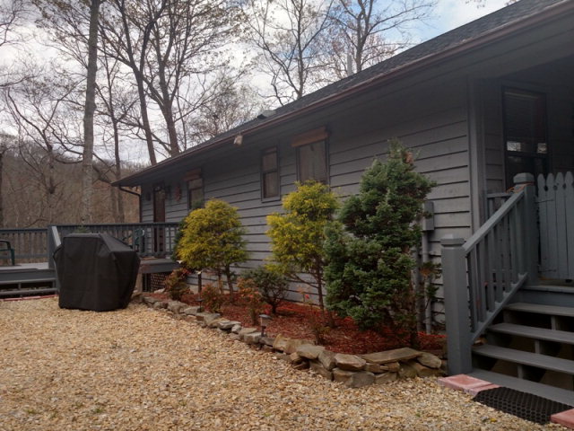517 Sam Cove, Robbinsville, NC 28771