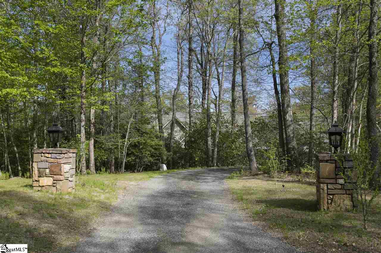 1473 Indian Camp Mountain Road, Rosman, NC 28772