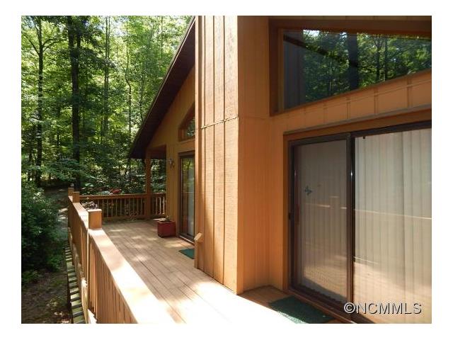 1437 Line Runner Ridge Road, Rosman, NC 28772