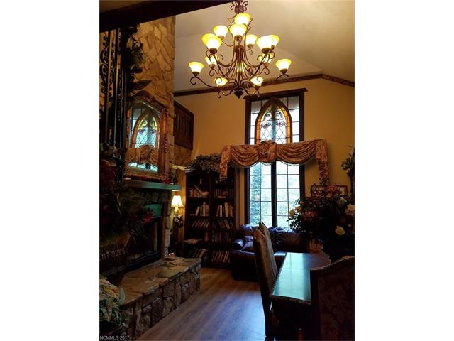 1000 Fork Creek Road, Saluda, NC 28773