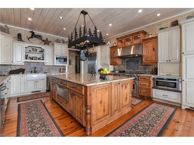 380 Panthertown Trail, Sapphire, NC 28774
