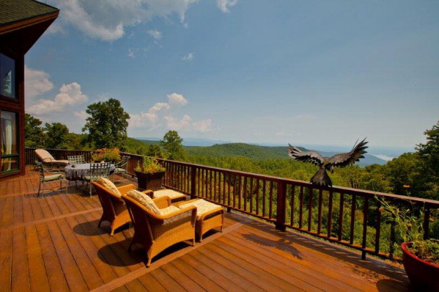 151 Jocassee Trail, Sapphire, NC 28774