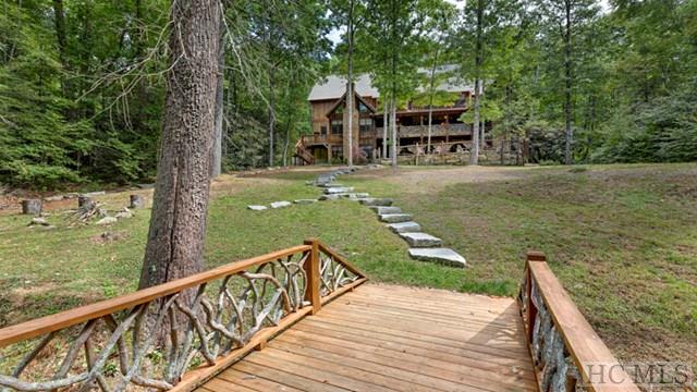 1053 Bald Rock Drive East, Sapphire, NC 28774