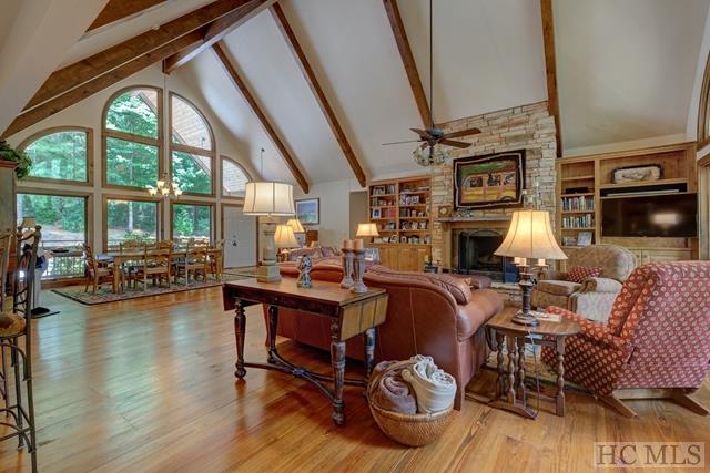 188 Chinquapin Court, Sapphire, NC 28774