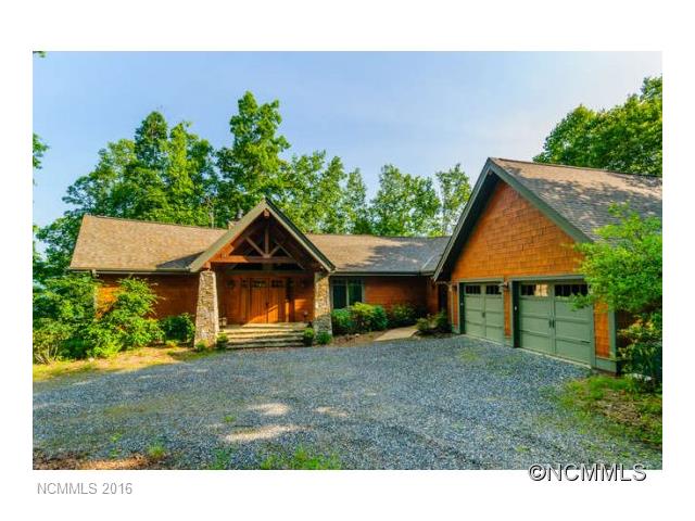 696 Boar Ridge Road, Sylva, NC 28779
