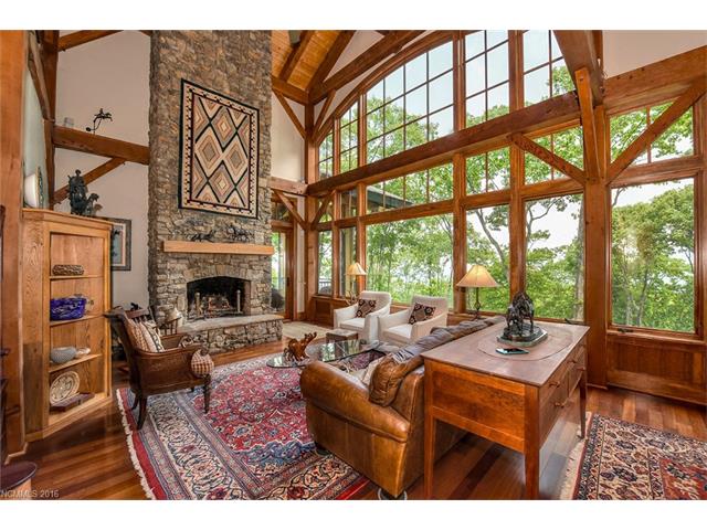 49 Corkscrew Way, Sylva, NC 28779